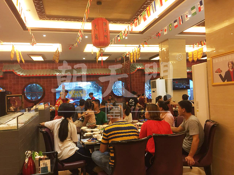 火鍋店如何降低排隊(duì)時(shí)的顧客流失率？