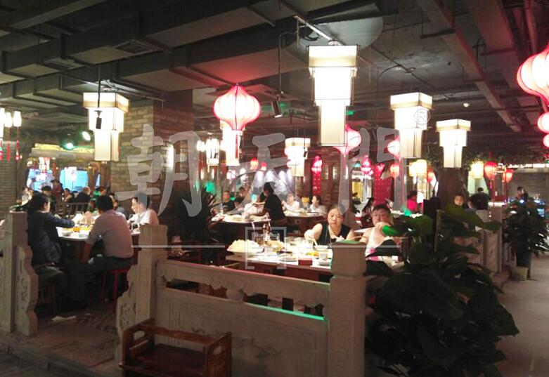 重慶老火鍋底料哪個(gè)好？分辨底料好壞要看這三點(diǎn)
