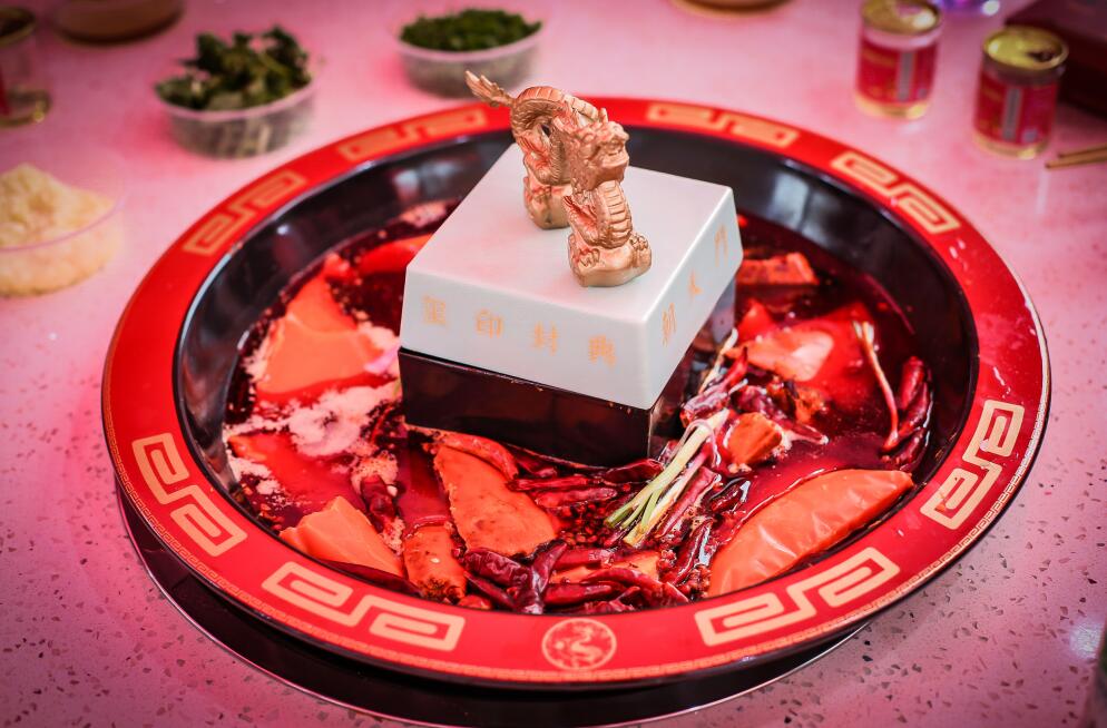 咸寧開火鍋加盟店，如何打造吸睛門頭？