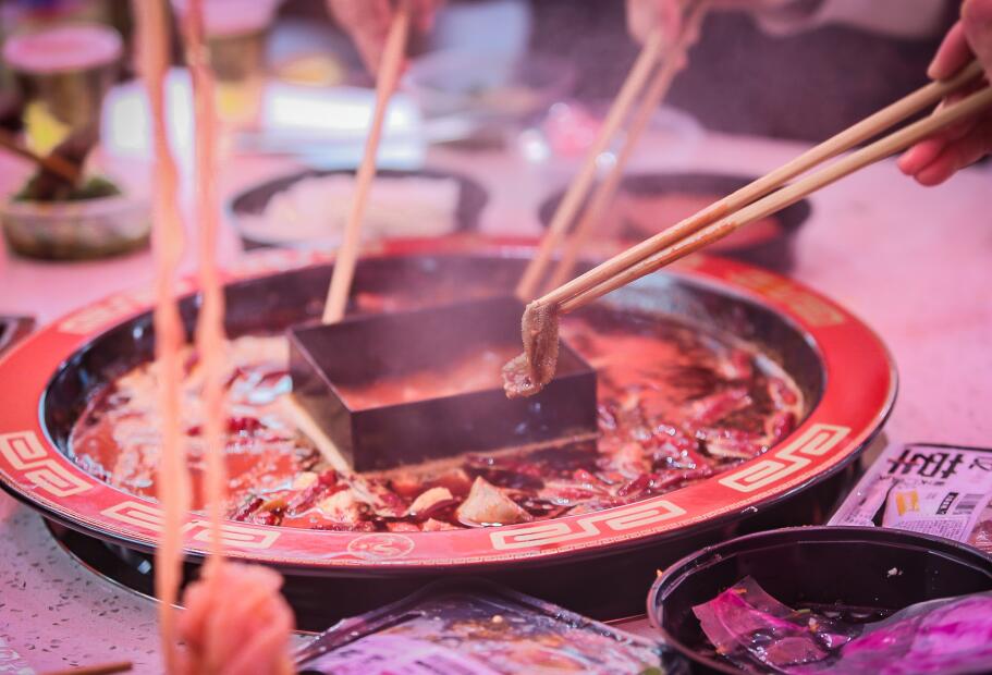 宜昌開火鍋加盟店，如何讓顧客贊不絕口？