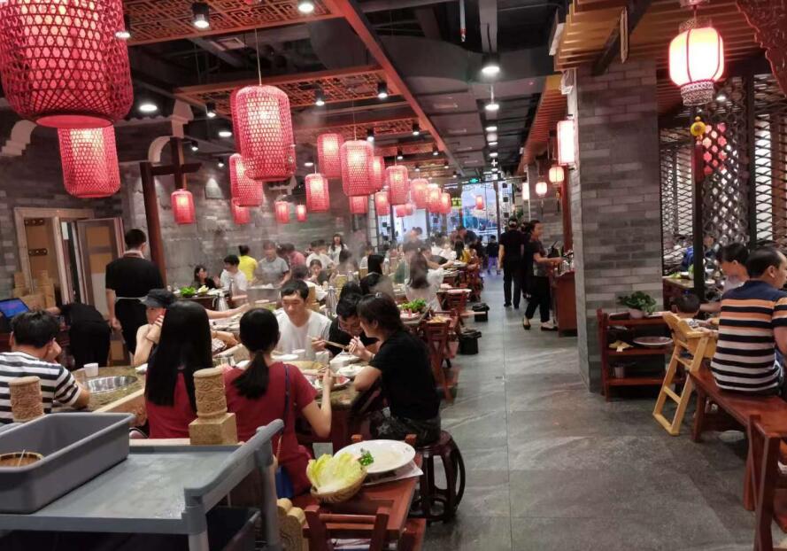 松滋開火鍋加盟店如何經(jīng)營才火？
