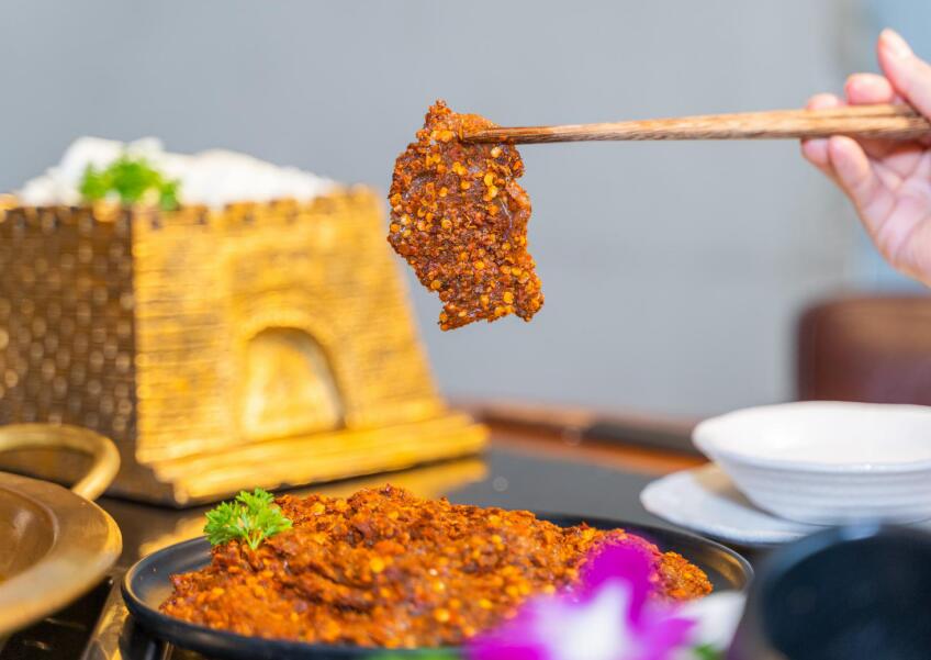 火鍋店這樣裝修，看起來雅致又大氣！