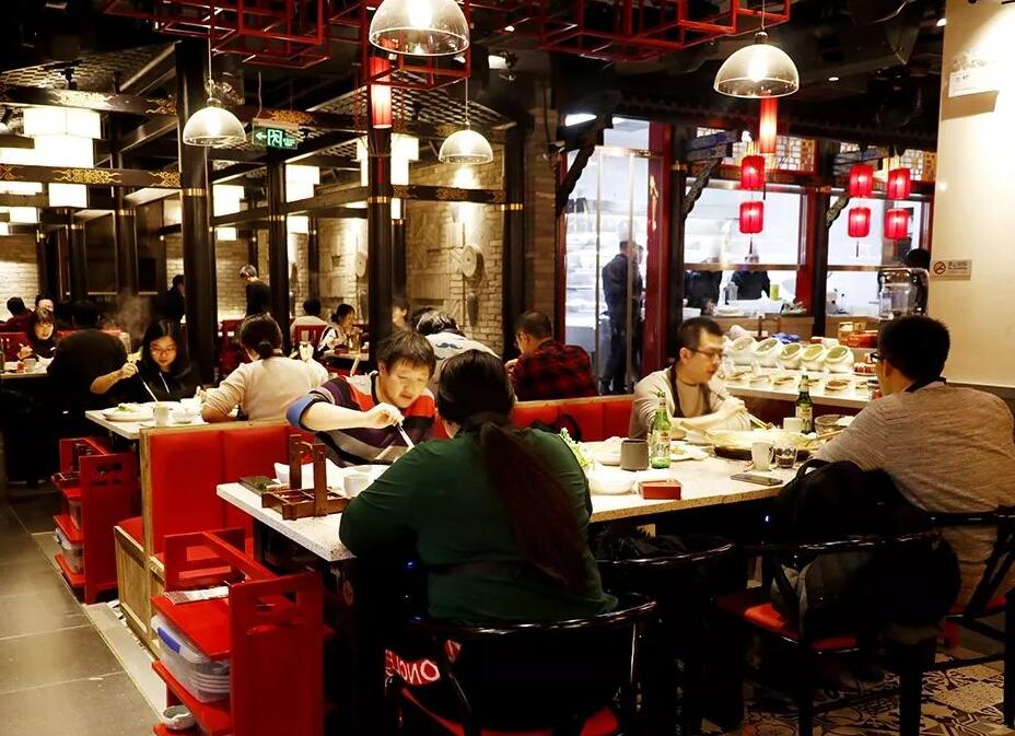 新開的重慶火鍋店沒人光顧？這樣擺盤人氣高漲！
