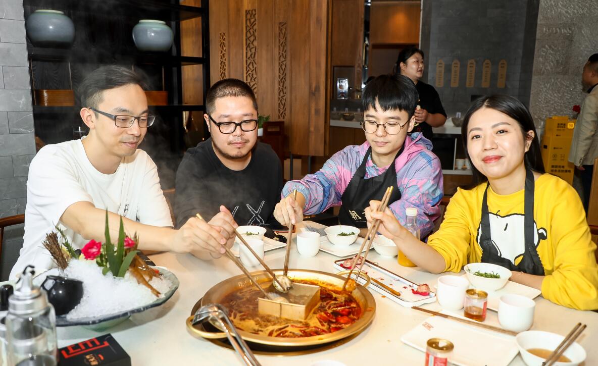石家莊開火鍋加盟店，如何引起市場反響？