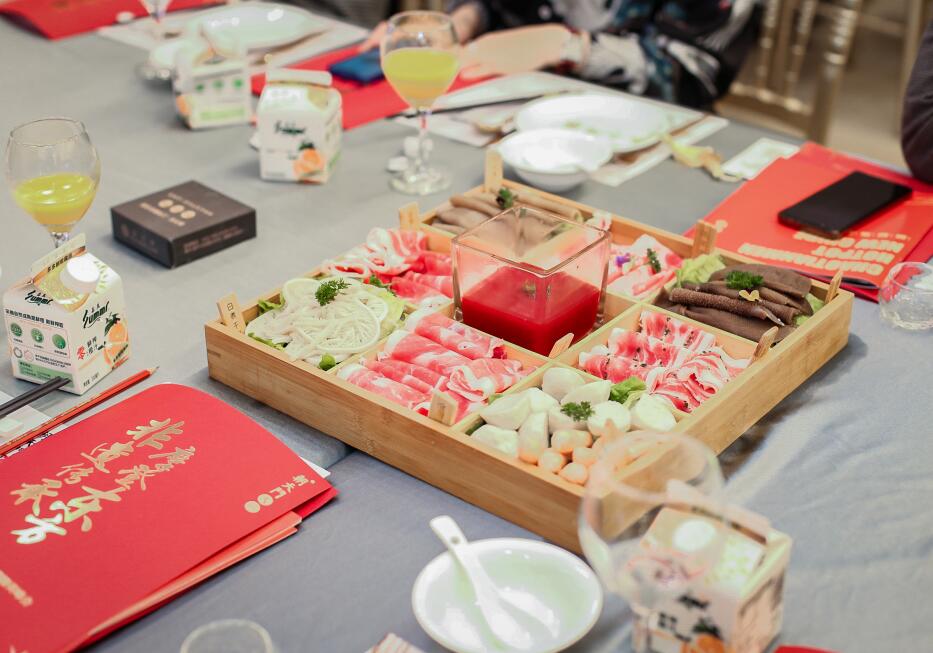 如果你想開(kāi)火鍋加盟店，請(qǐng)耐心看完本文！