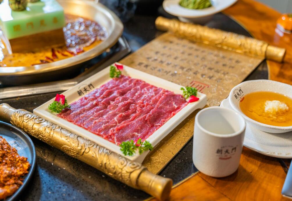 大連開(kāi)火鍋加盟店，應(yīng)該租賃哪種商鋪？