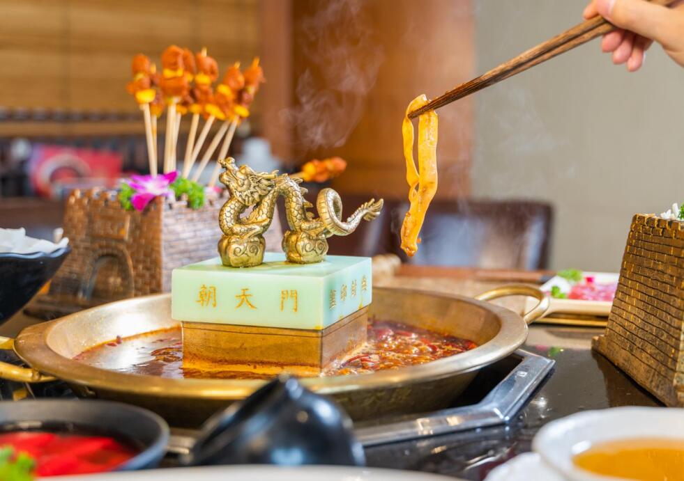 霸屏美食榜的朝天門火鍋，為何非吃不可？
