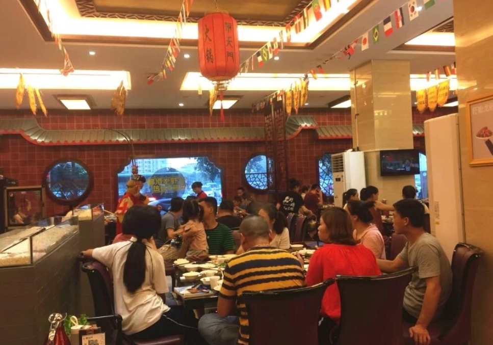 朝天門火鍋裝修如何？專業(yè)的營建部為你定制方案！