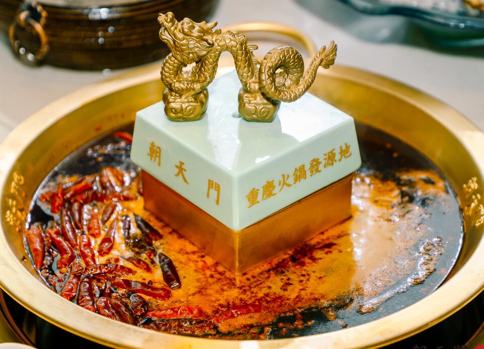 網(wǎng)紅火鍋加盟店竟然是這樣吸引顧客的？