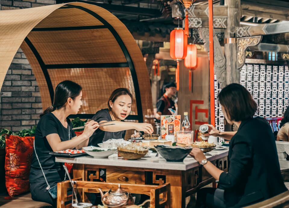 重慶火鍋深受歡迎，除了味道外還與這點(diǎn)有關(guān)！