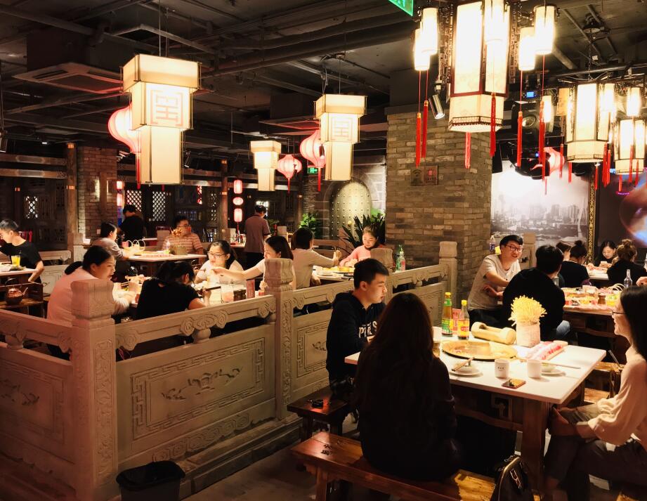 餐飲店想要人氣旺，這三個(gè)條件缺一不可！