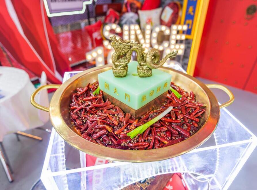 酉陽開火鍋加盟店，如何提升開業(yè)服務(wù)？