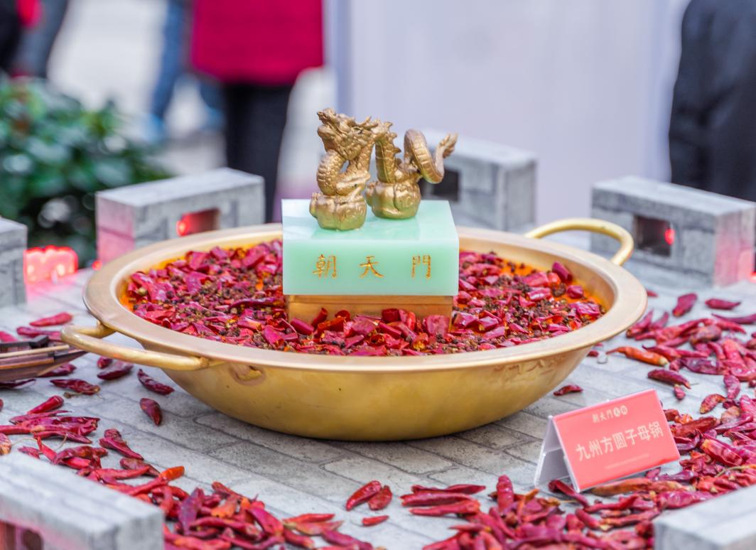 火鍋店門頭怎樣設(shè)計(jì)才能讓顧客主動(dòng)上門？