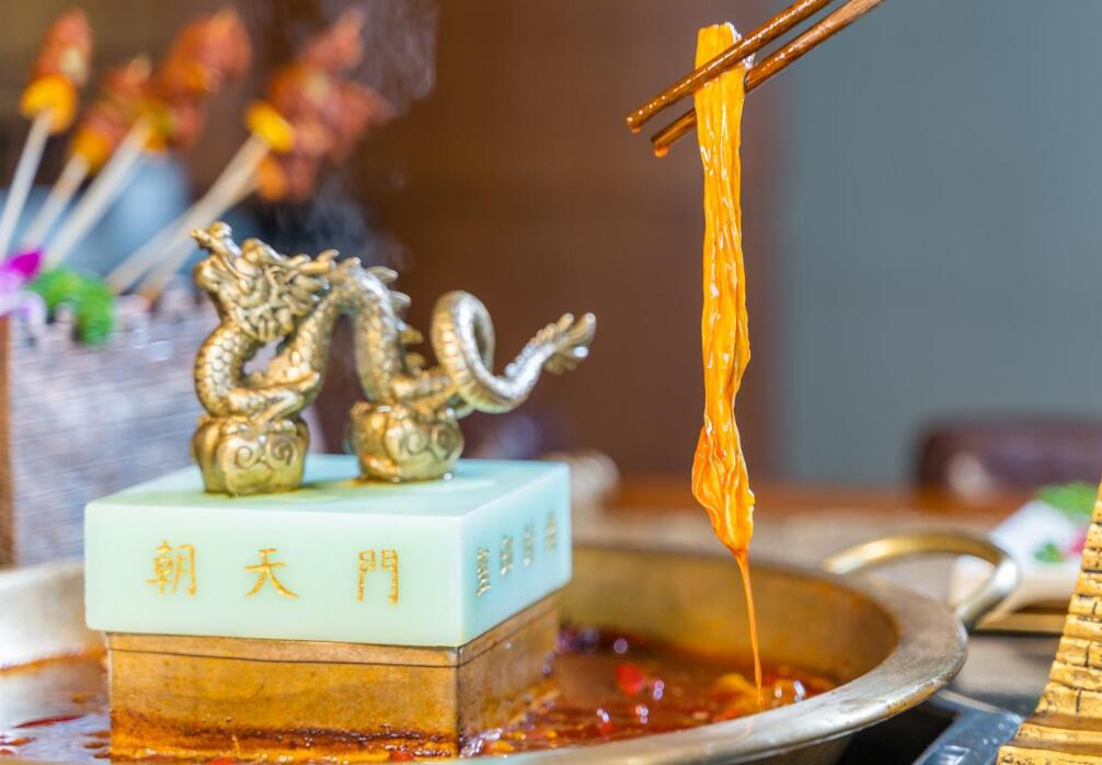 2022年火鍋加盟店如何征戰(zhàn)夜場(chǎng)？