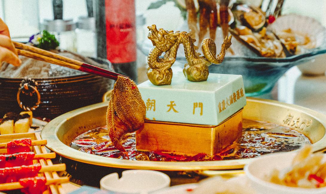 火鍋店熬制地溝油被罰巨款！餐飲食安時刻謹(jǐn)記！