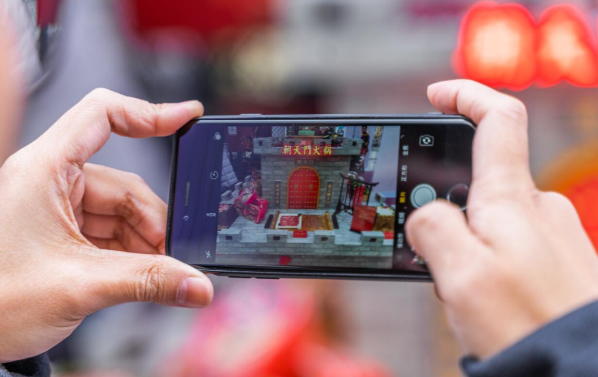 朋友圈要怎么發(fā)，火鍋店老板才能吸引客戶？