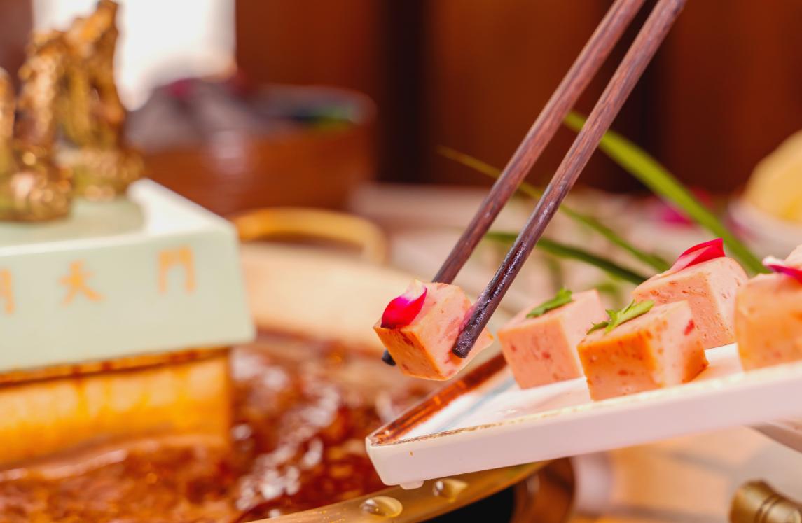 今天才懂！明星熱衷于開火鍋店，竟是因為這？