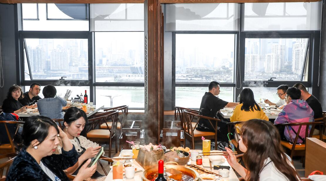 聚餐越來(lái)越多火鍋而不是炒菜，什么原因？
