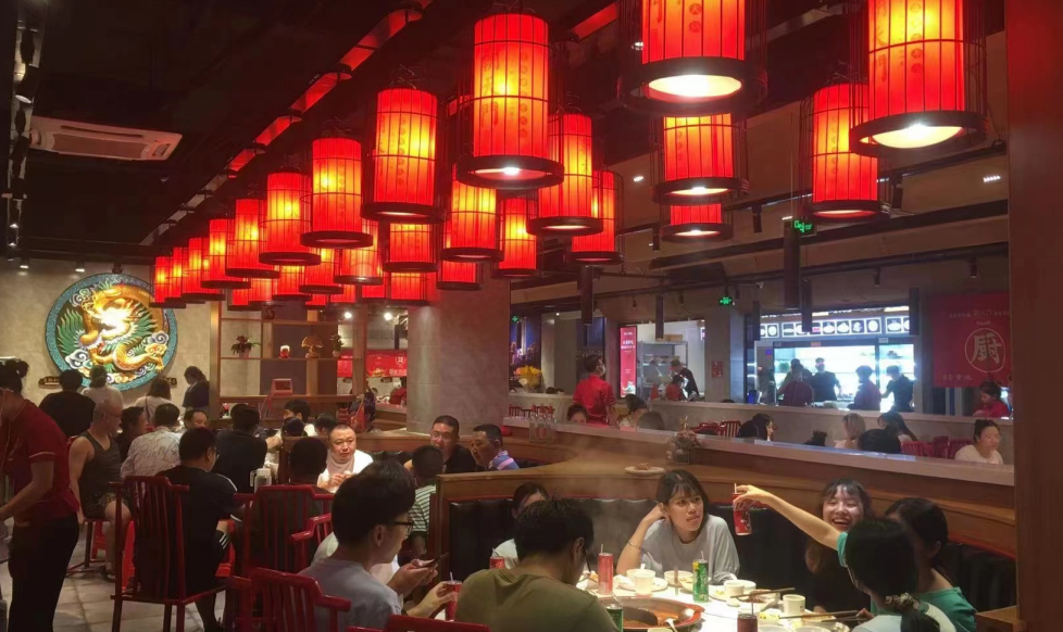 火鍋店燈光設(shè)計，打造氛圍感，提升進(jìn)店率，老板必看！