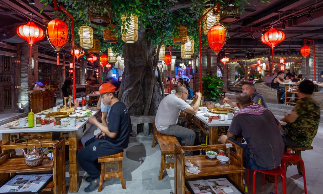 開(kāi)一家火鍋店，選品牌加盟，還是自己開(kāi)？